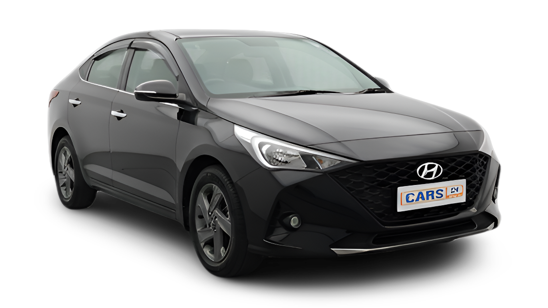 Hyundai Verna-img
